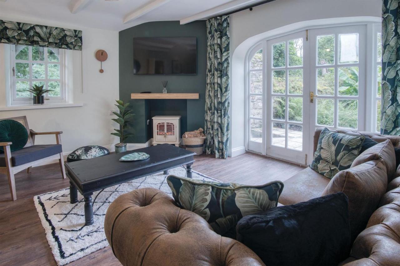 The Stables - 2 Bedroom Cottage - Princes Gate Ludchurch エクステリア 写真